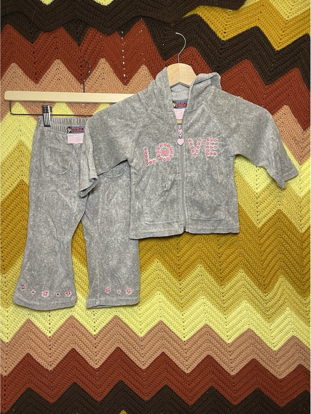 RARE Got 2B REAL 1999-2000 Gray Velour Tracksuit 18 M “love” Flowers Sweatsuit